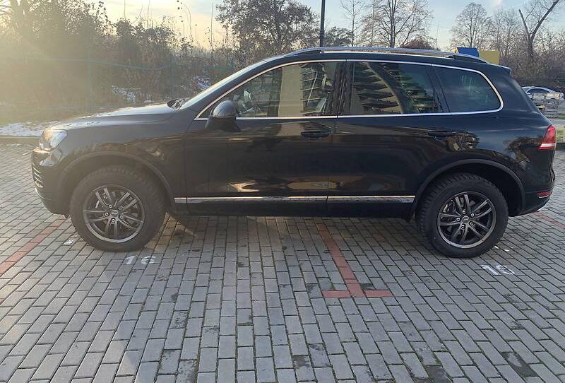 Volkswagen Touareg FULL 2013