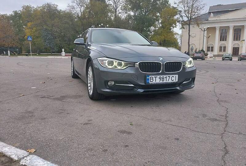 BMW 320 2013