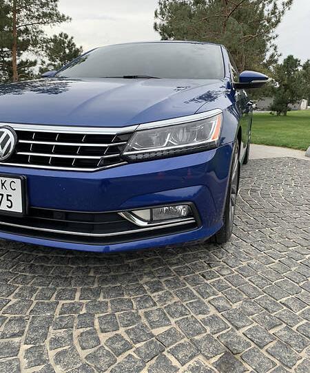 Volkswagen Passat B8 SE Premium 2016