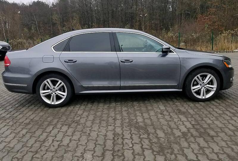 Volkswagen Passat B7 SEL 2012