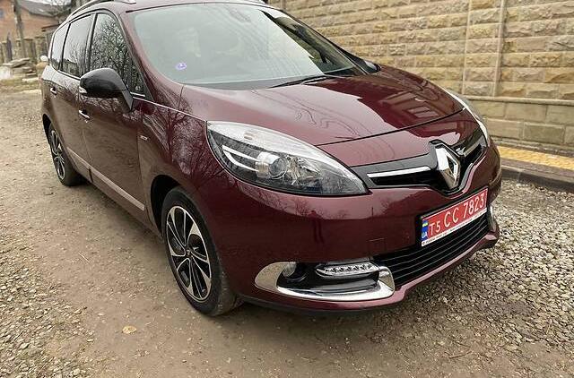 Renault Grand Scenic Bose 2014