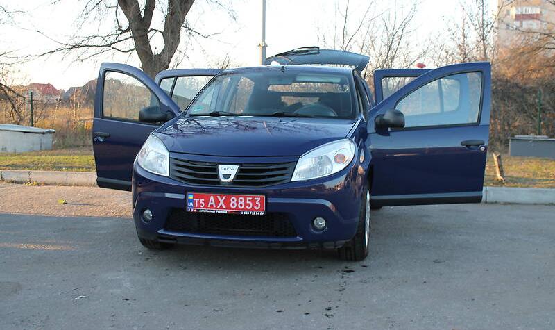 Dacia Sandero 1.4mpi  2009