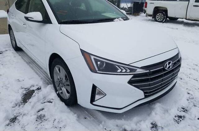 Hyundai Elantra SEL 2020