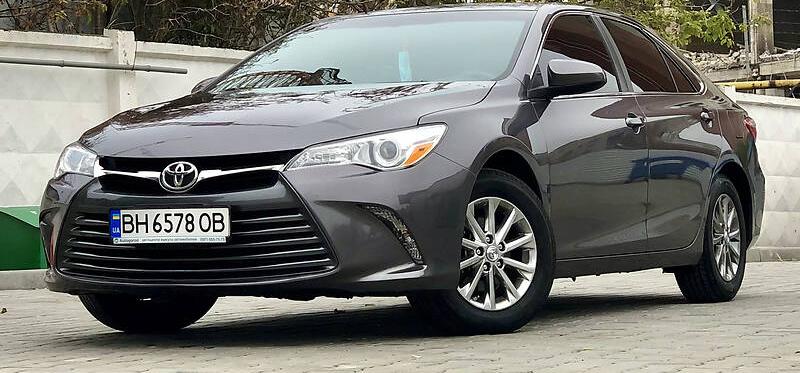 Toyota Camry 2015