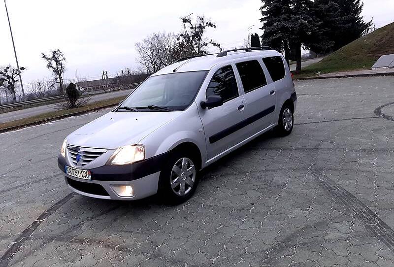Dacia Logan MCV Laureat IDEAL 2008
