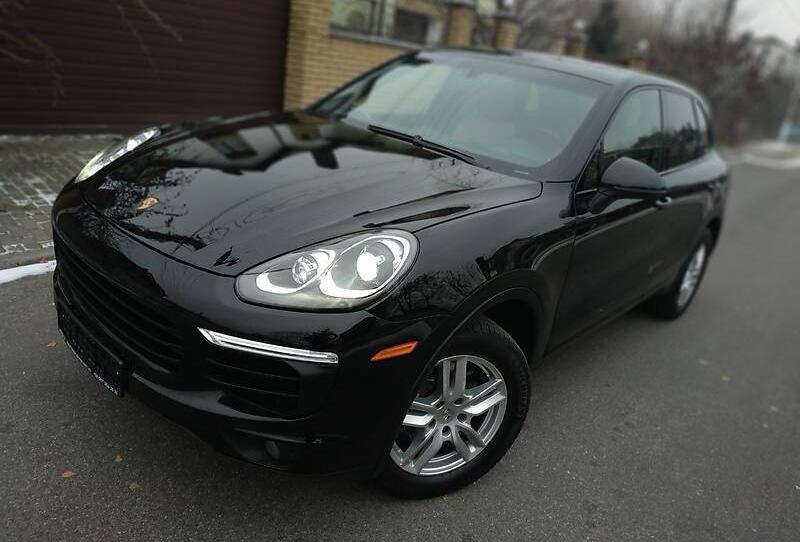 Porsche Cayenne 2015