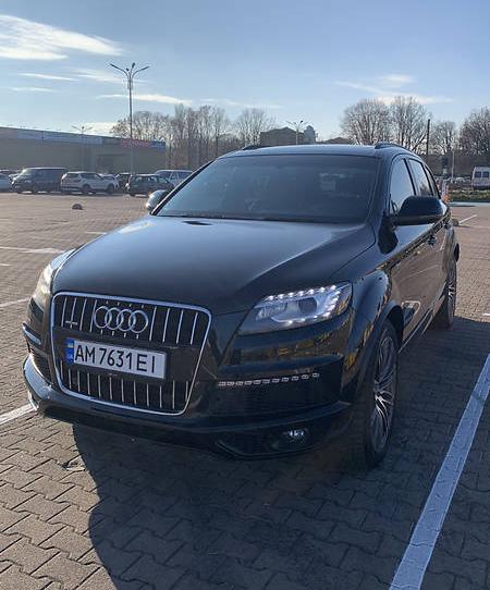 Audi Q7 S Line Prestige  7 S 2013