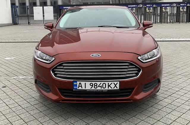 Ford Fusion SE 2013