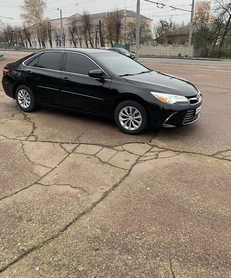 Toyota Camry 2015