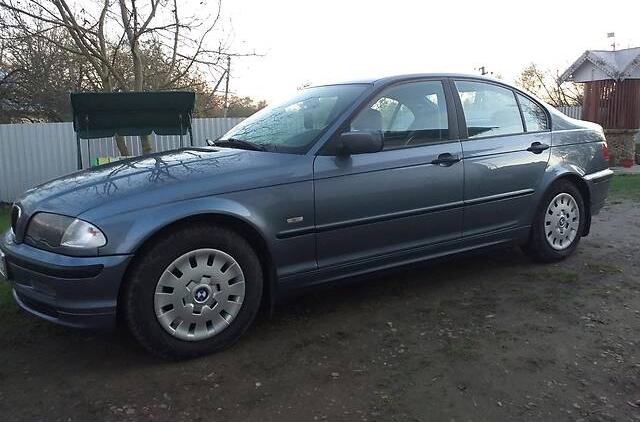 BMW 318 2001