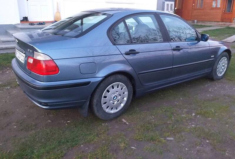 BMW 318 2001