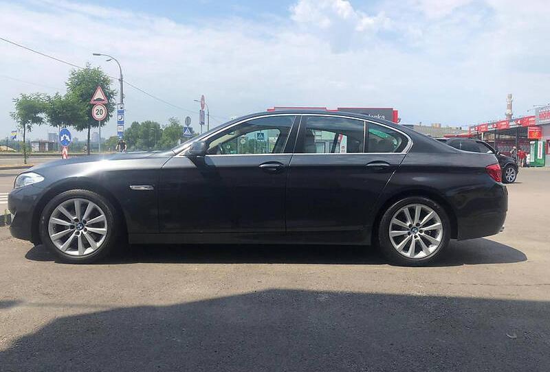 BMW 528 2011