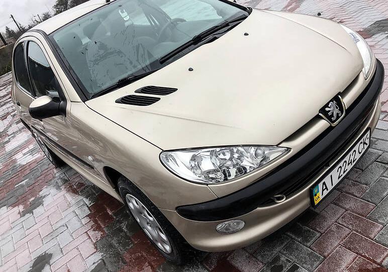 Peugeot 206 official AT 2008