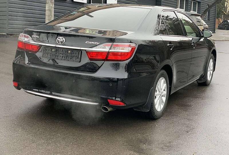 Toyota Camry 2017