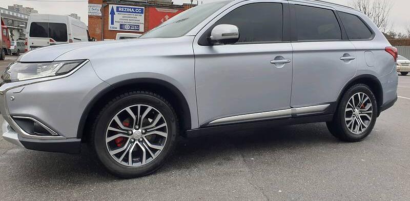 Mitsubishi Outlander 2017