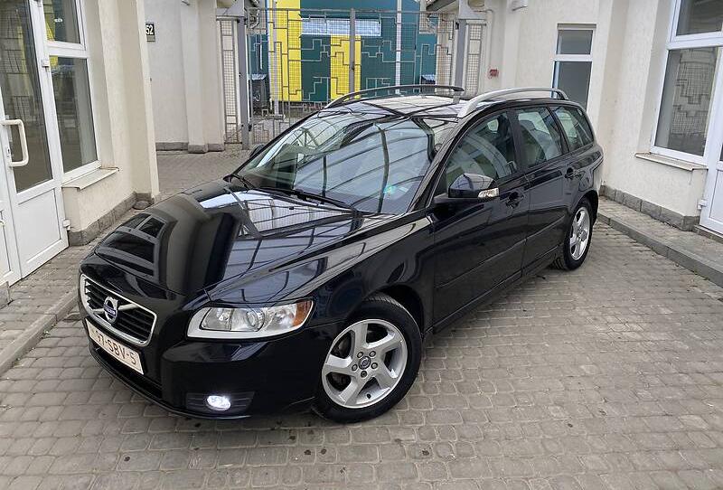 Volvo V50 SUMMUM EDITION  2012