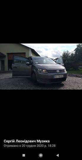 Volkswagen Touran 2011