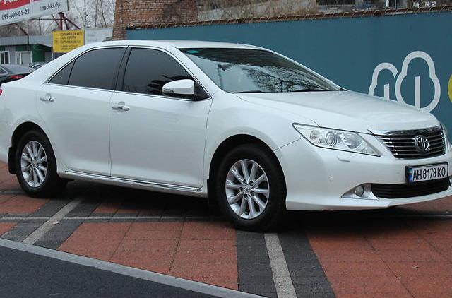 Toyota Camry  Official Prestige 2011