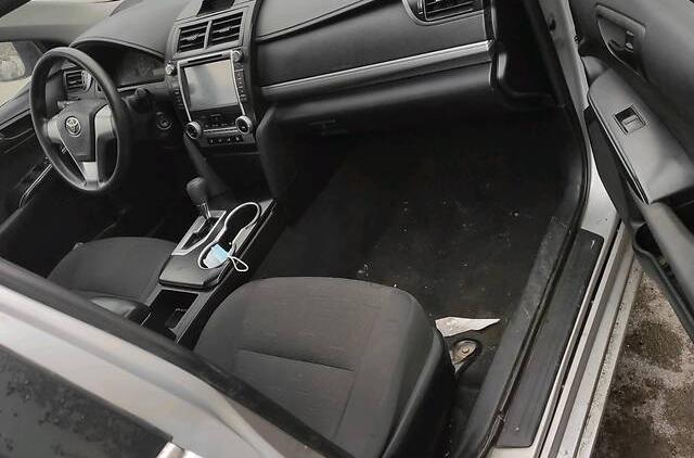 Toyota Camry 2014