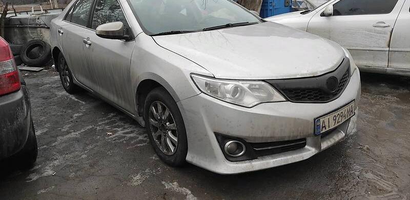 Toyota Camry 2014