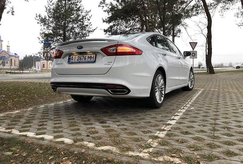 Ford Fusion SE 2014