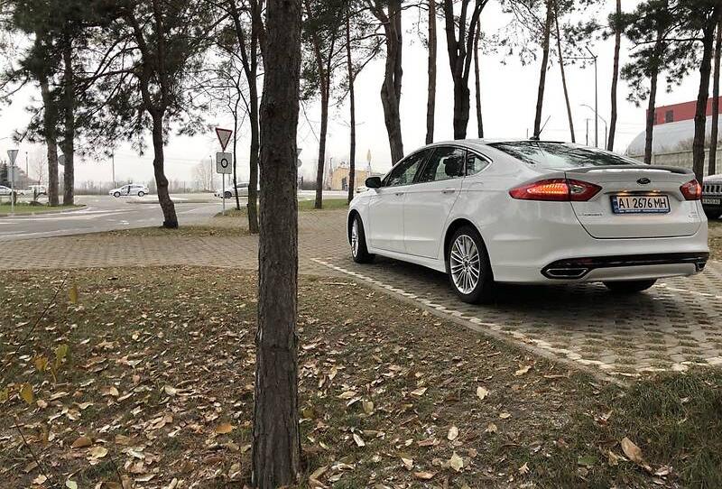 Ford Fusion SE 2014