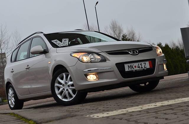 Hyundai i30 CLIMA FULL IDEAL 2010