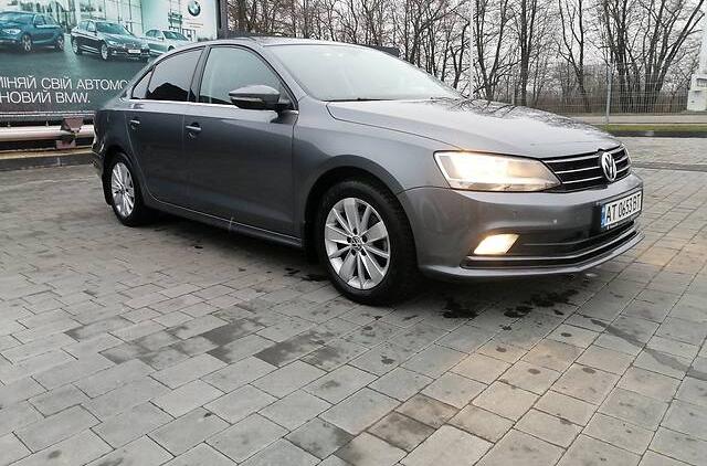 Volkswagen Jetta official premium  2016