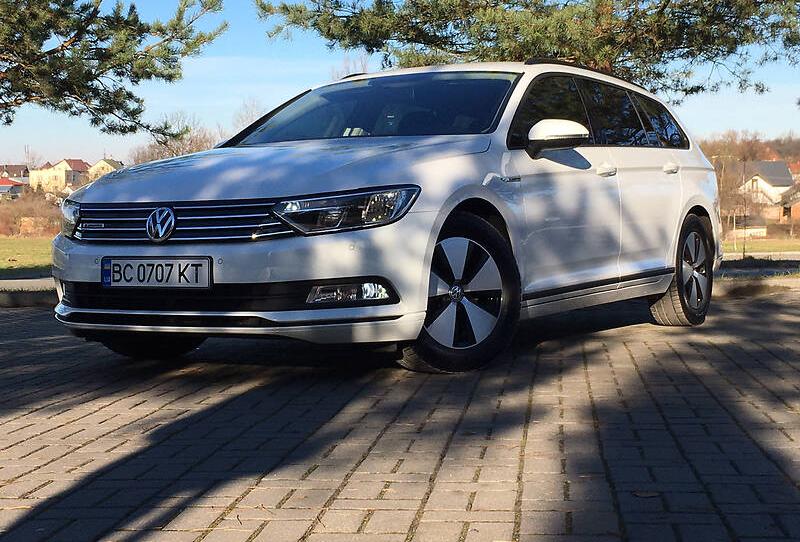 Volkswagen Passat B8 2015
