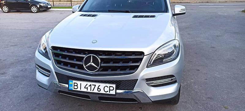 Mercedes-Benz ML 350 2011