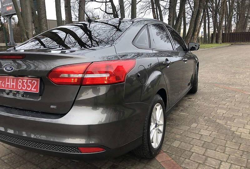 Ford Focus SE 2017