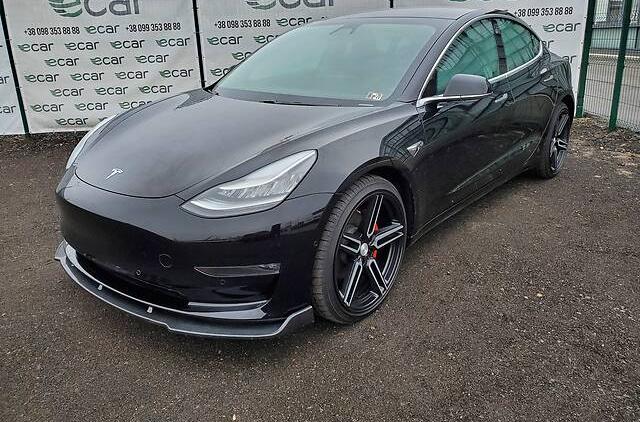 Tesla Model 3 PERFORMANCE FSD 2019