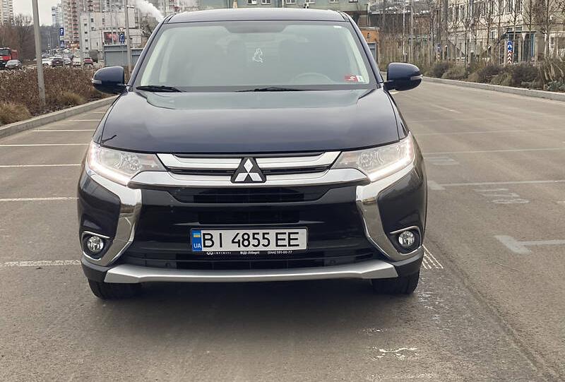 Mitsubishi Outlander 4x4 S AWC  2018