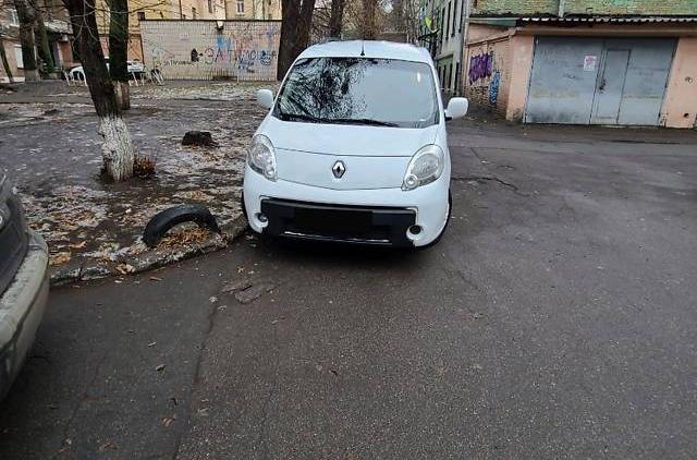 Renault Kangoo пасс. 2011