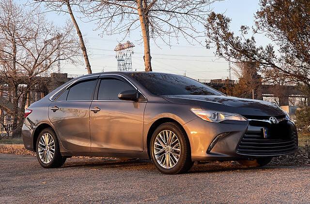 Toyota Camry 2016
