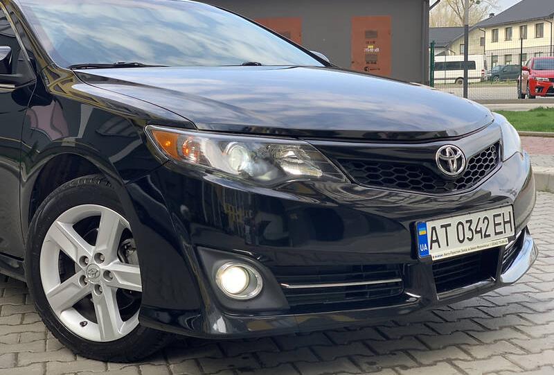 Toyota Camry 2014