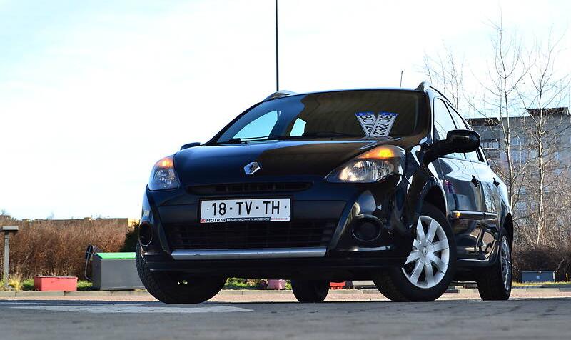 Renault Clio IDEAL GRANDTOUR FULL 2012