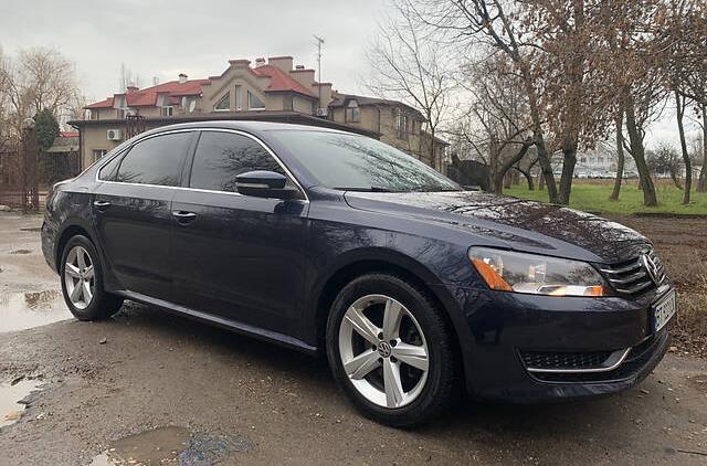 Volkswagen Passat B7 2012