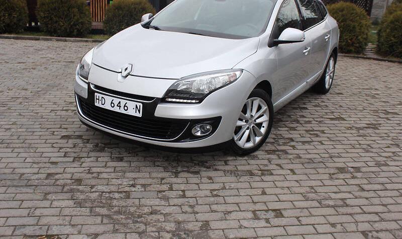 Renault Megane Bose Indyvidual 2012