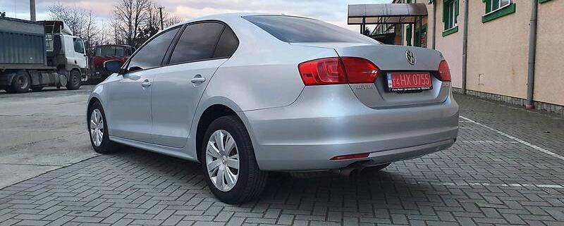 Volkswagen Jetta Automat 2.5 2011