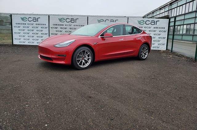 Tesla Model 3 DUAL MOTOR 2020