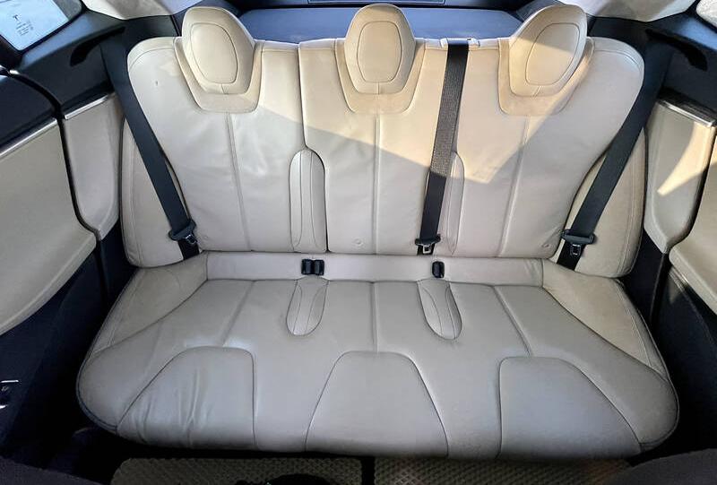 Tesla Model S P85 2013
