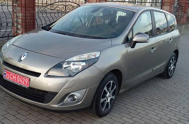 Renault Grand Scenic NAVI 7 MISC 2011