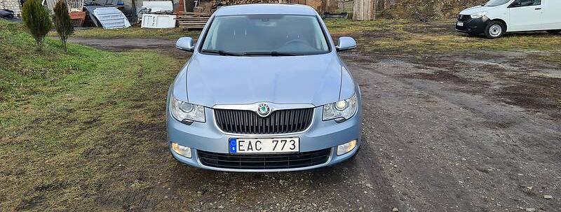 Skoda Superb 125kw sedan 2010