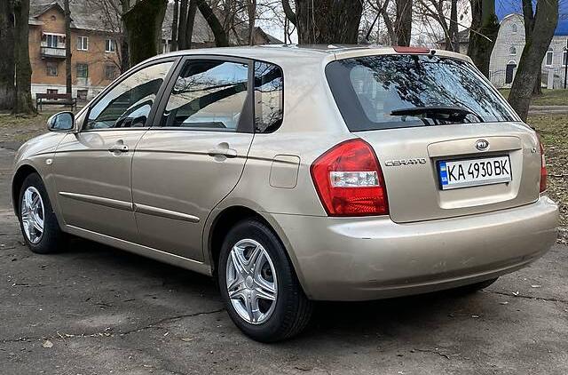 Kia Cerato NE KRASHENA  2005