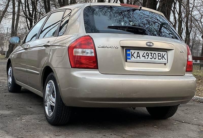 Kia Cerato NE KRASHENA  2005
