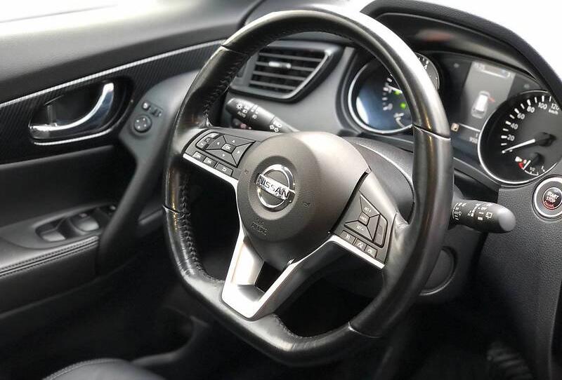 Nissan X-Trail Official  2017