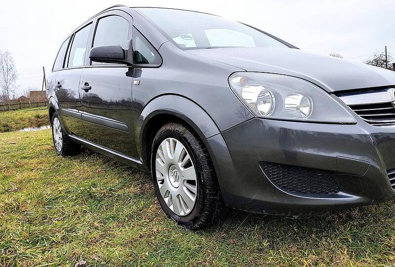 Opel Zafira 7MEST IDEAL 2009