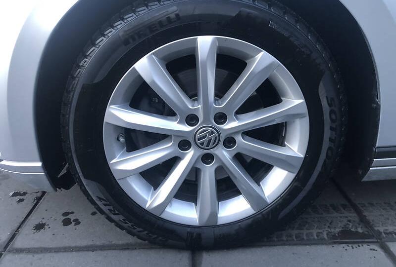 Volkswagen Passat B8 2015
