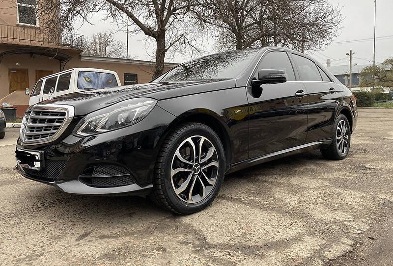 Mercedes-Benz E 200 2013
